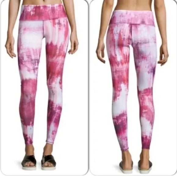 Alo Yoga Airbrush Leggings in Desert Sunset Size Medium - Picture 2 of 7